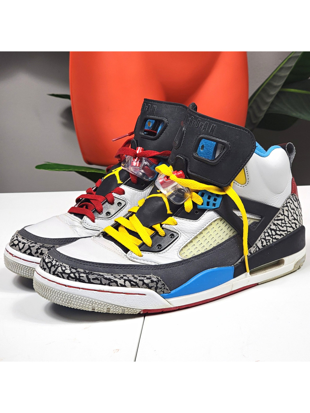 Air Jordan Spizike Bordeaux Resident Evil Size 12 Sneakers